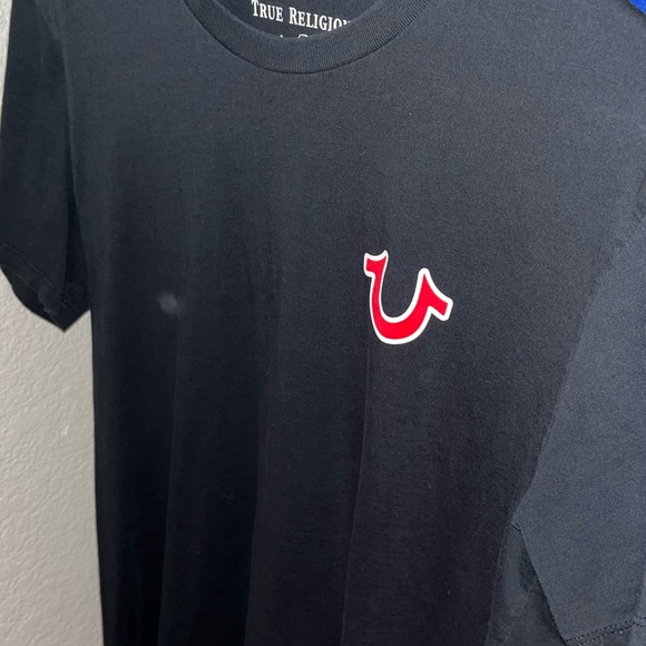 Clothes - Picture 10 of 14